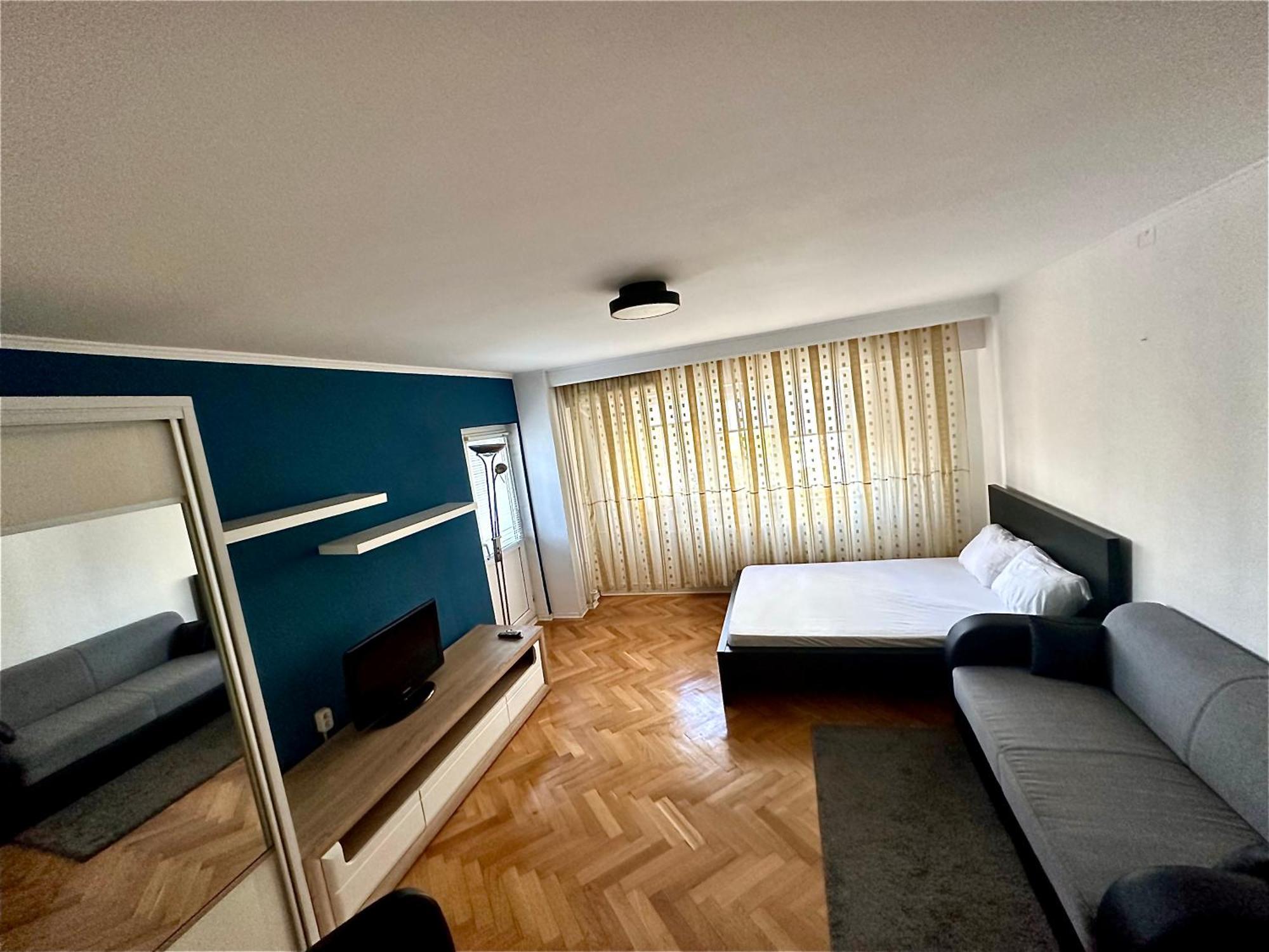 Azure Bucarest